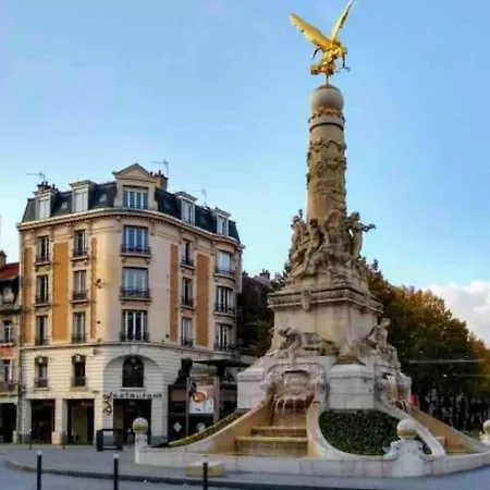 Flat Reims